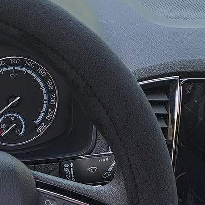 Fluffy Steering Wheel Cover, Short Plush Auto Accessories for Men and Women with Inner Ring Universal 15 Inch (Black)