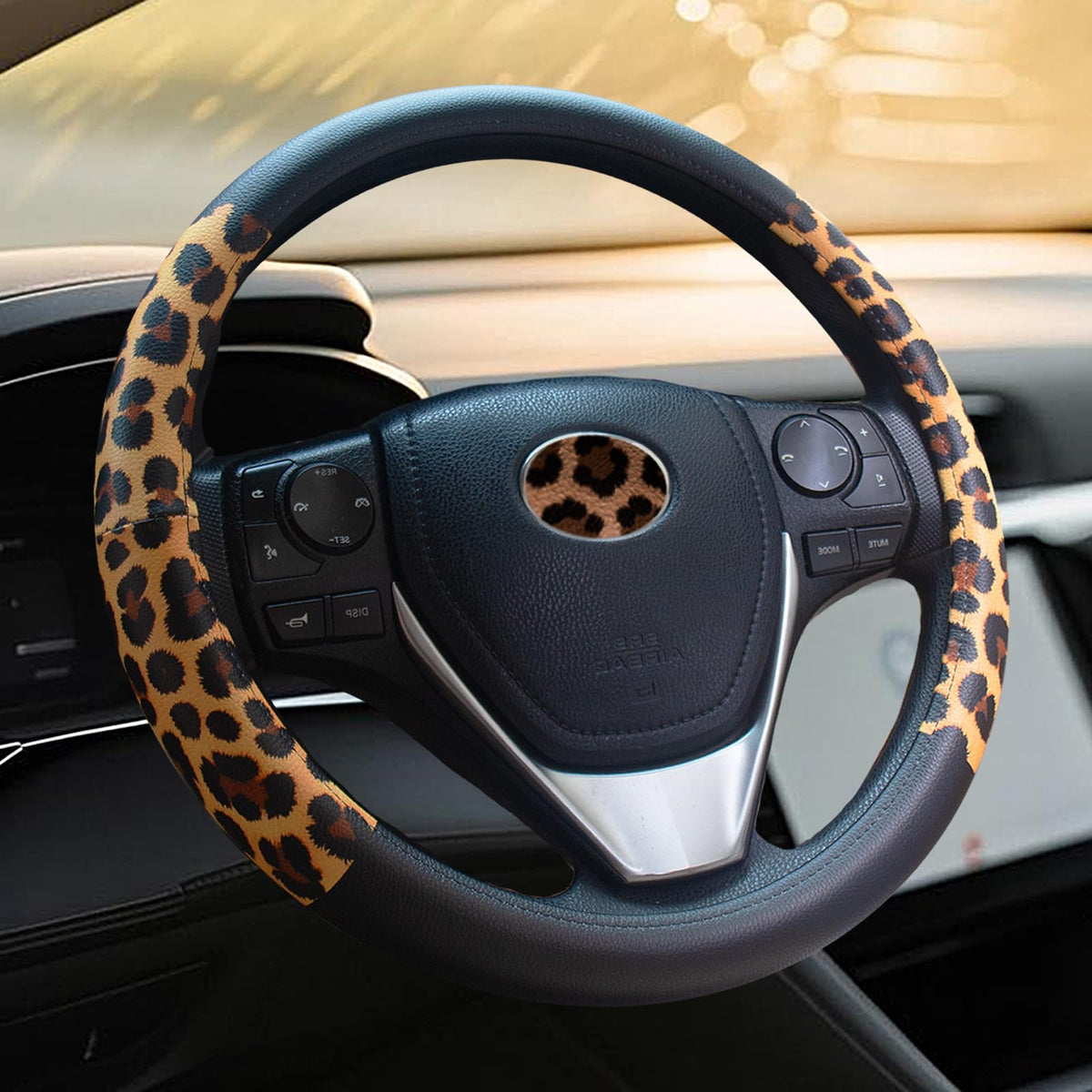Evankin Lattice Leather Steering Checker Wheel Cover, Black and White